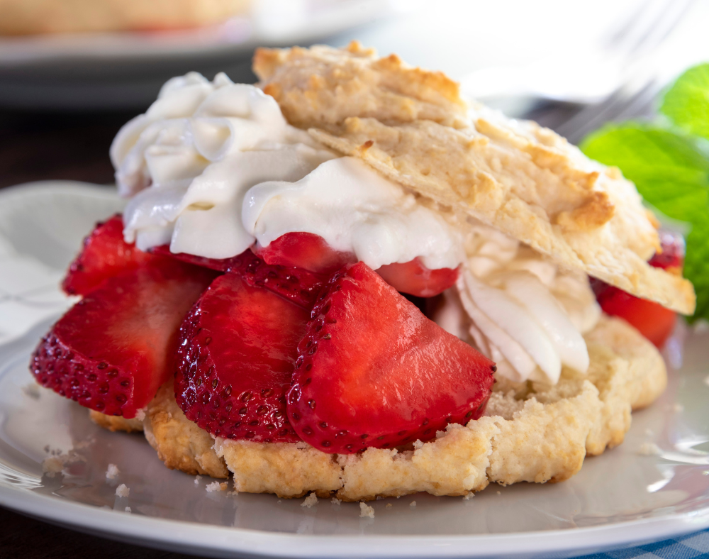 Easy Strawberry Shortcake