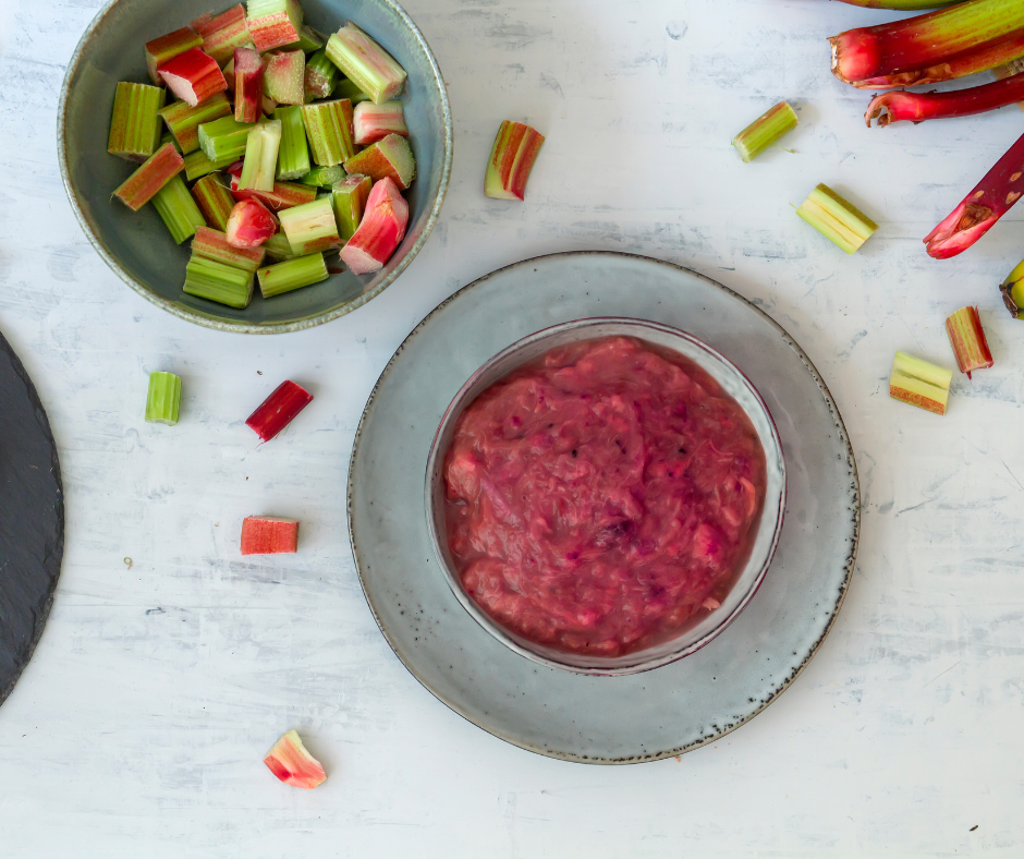 15-Minute Rhubarb Compote